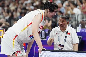 九游体育下载-宫鲁鸣：今天尝试不同阵容起到了相应效果 会总结准备半决赛&amp;决赛